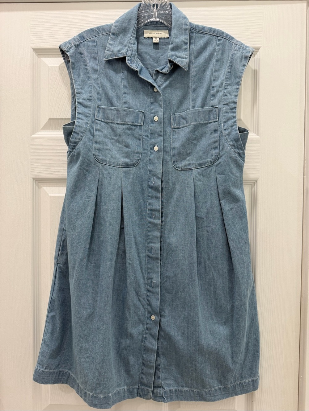 Banana Republic Light Blue Sleeveless Denim Shirt Dress